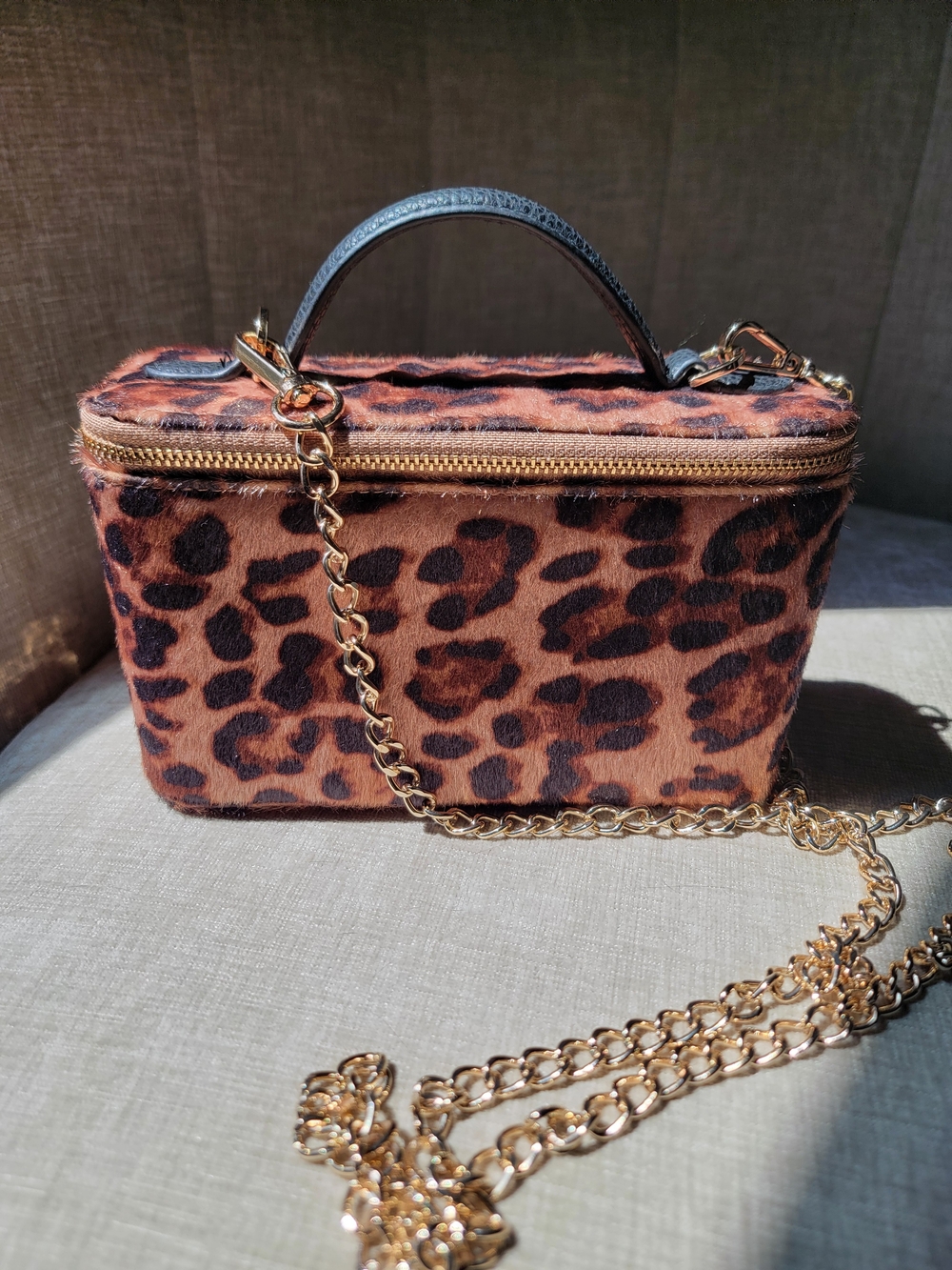 Leopard Print Faux Fur Box Bag with Gold Chain Strap
